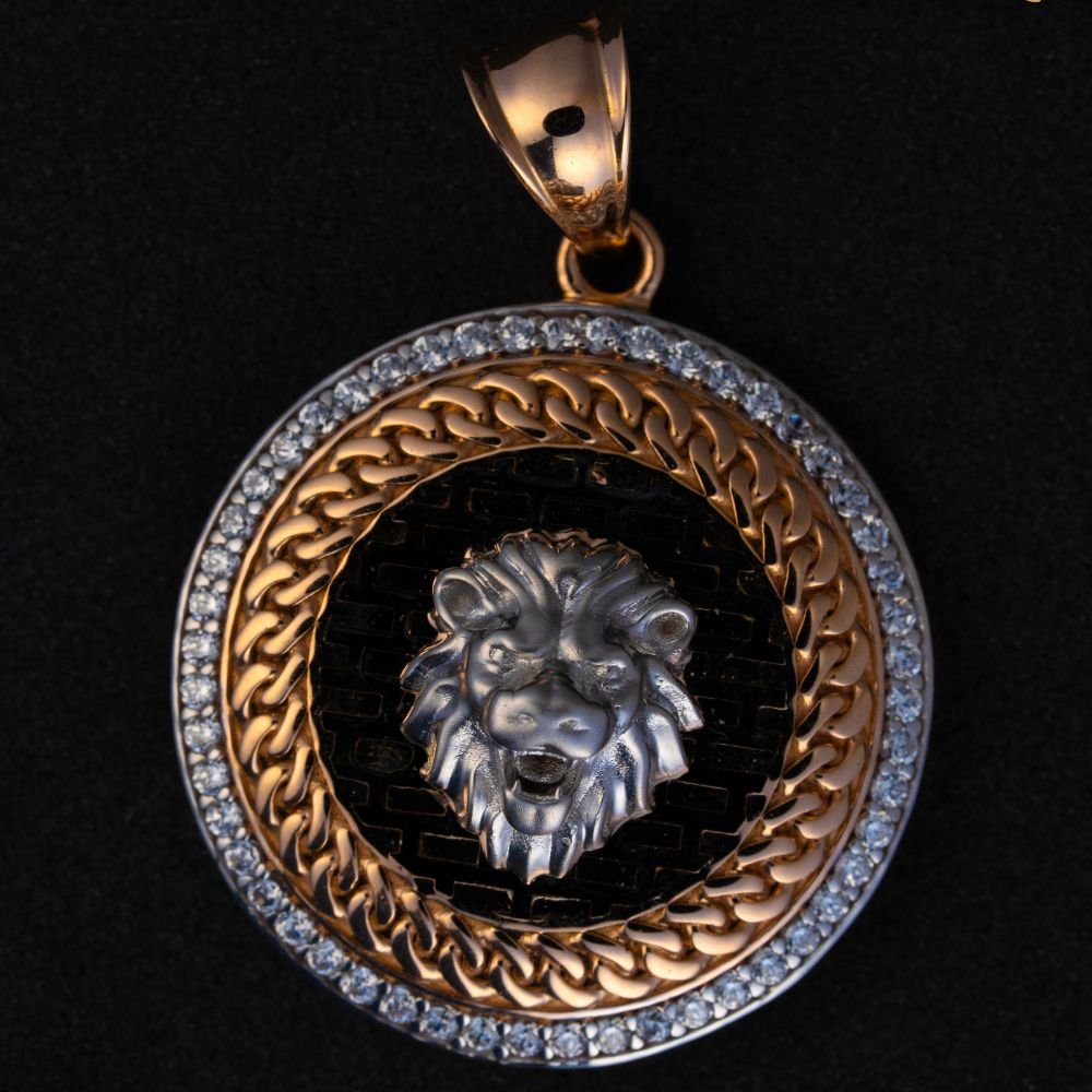 Regal Lion Majesty Pendant